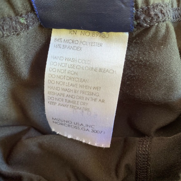 Mizuno Black Spandex Shorts - Picture 5 of 6